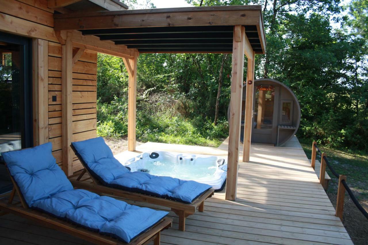 La Cabane A Papi Thénac المظهر الخارجي الصورة