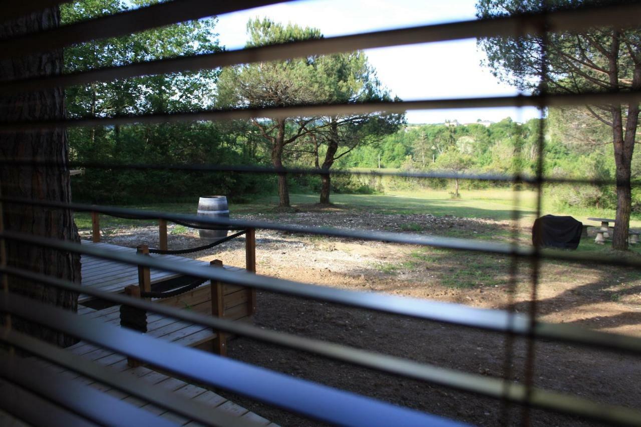 La Cabane A Papi Thénac المظهر الخارجي الصورة